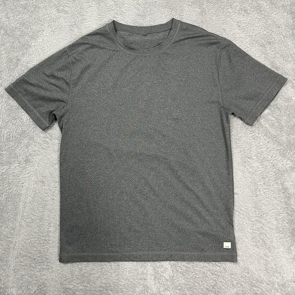 Vuori Shirt Mens Medium Gray Short Sleeve Performance Stretch Athletic Running